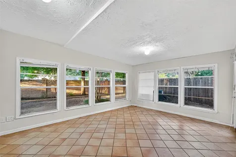 812 Fleetwood Place Drive Houston TX 77079