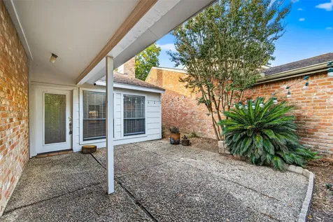 812 Fleetwood Place Drive Houston TX 77079