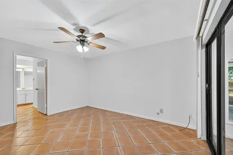 812 Fleetwood Place Drive Houston TX 77079