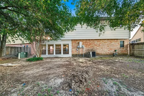 812 Fleetwood Place Drive Houston TX 77079