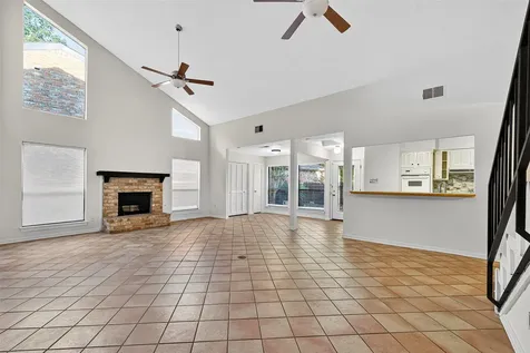 812 Fleetwood Place Drive Houston TX 77079