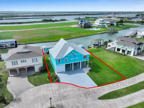 2005 & 2009 Laguna Harbor Cove Boulevard Port Bolivar TX 77650