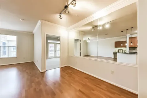 1711 Old Spanish Trail 426 Houston TX 77054