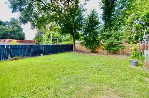 5855 S Braeswood Boulevard S Houston TX 77096