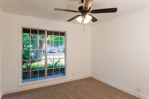 4640 Fieldwood Lane Beaumont TX 77706
