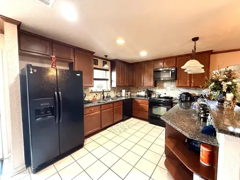 4015 Blackwell Lane Beaumont TX 77713