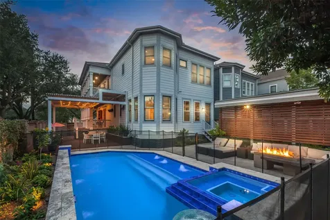 340 W 17th Street Houston TX 77008