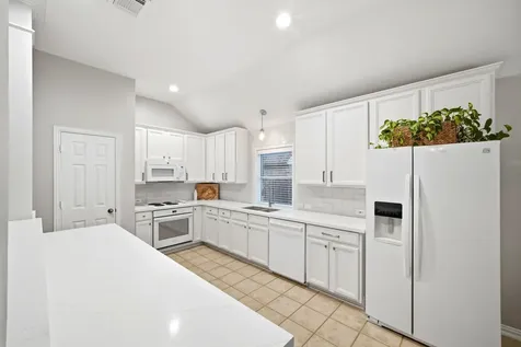 1276 Ocean Manor Lane League City TX 77573