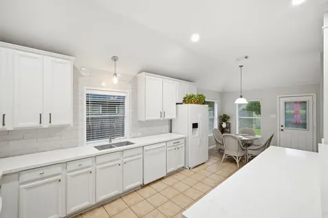 1276 Ocean Manor Lane League City TX 77573