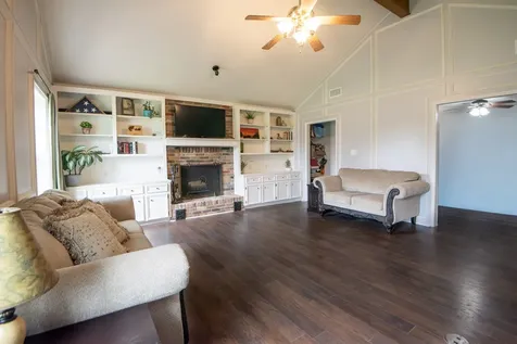 3000 Shadow Lawn Street Brenham TX 77833