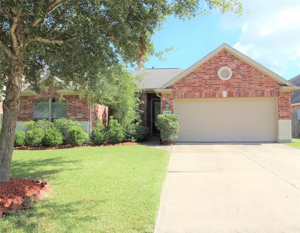 2309 Shadow Canyon Court Pearland TX 77584