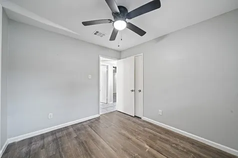 8834 Brackley Lane Houston TX 77088