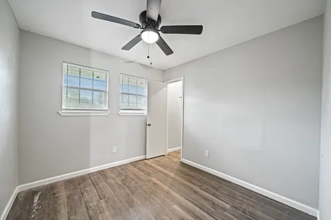 8834 Brackley Lane Houston TX 77088