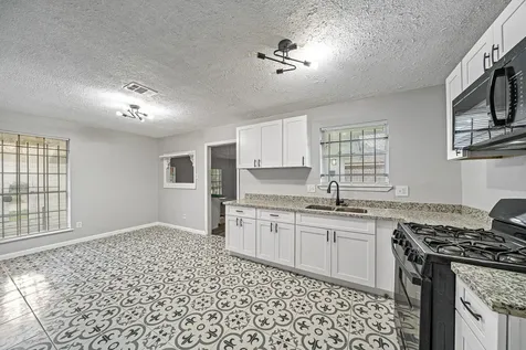 8834 Brackley Lane Houston TX 77088