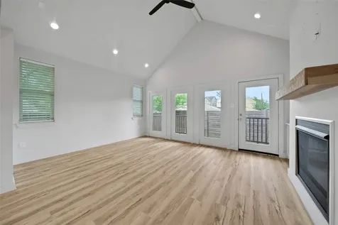 3322 Delhi Street Houston TX 77022