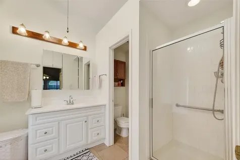 807 Forest Oaks Lane Pearland TX 77584