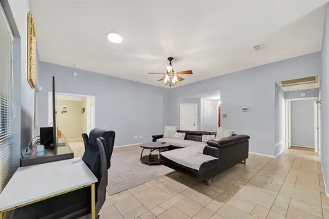 807 Forest Oaks Lane Pearland TX 77584