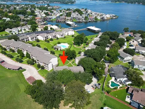 102 E Lakeview Terrace Montgomery TX 77356