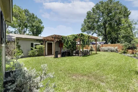 3006 Helberg Road Houston TX 77092