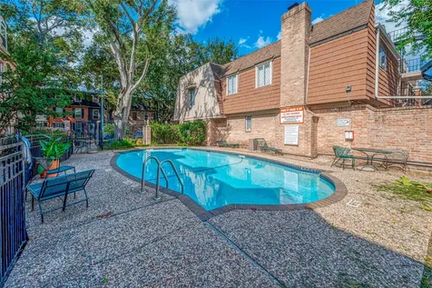432 N Post Oak Lane Houston TX 77024