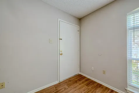 432 N Post Oak Lane Houston TX 77024