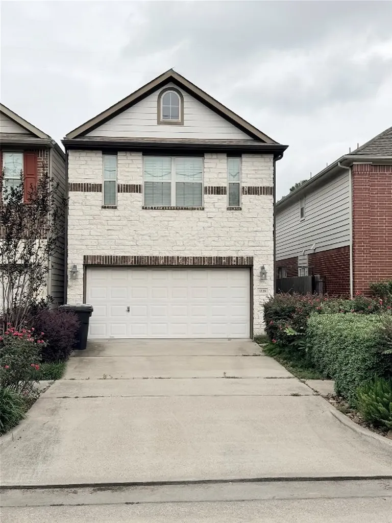 4228 Drake Street Houston TX 77005