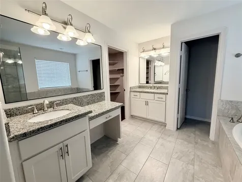 4228 Drake Street Houston TX 77005