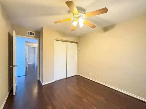 8020 Braesmain Drive 1604 Houston TX 77025