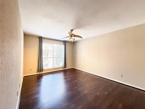 8020 Braesmain Drive 1604 Houston TX 77025