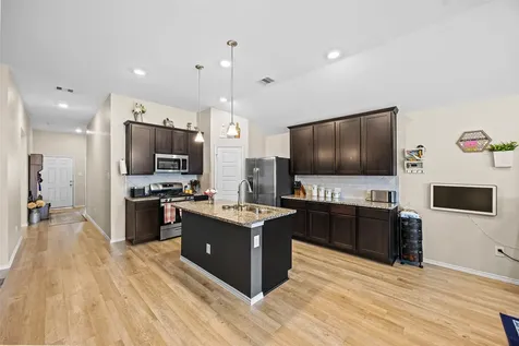 334 Linedale Avenue Magnolia TX 77354