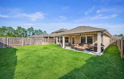 334 Linedale Avenue Magnolia TX 77354