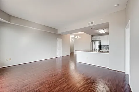 3505 Sage Road 2106 Houston TX 77056