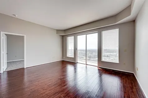 3505 Sage Road 2106 Houston TX 77056