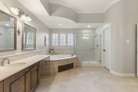 107 E Mirror Ridge Circle The Woodlands TX 77382
