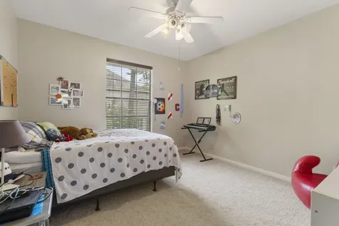 107 E Mirror Ridge Circle The Woodlands TX 77382