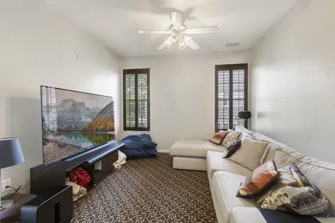 107 E Mirror Ridge Circle The Woodlands TX 77382
