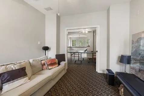 107 E Mirror Ridge Circle The Woodlands TX 77382