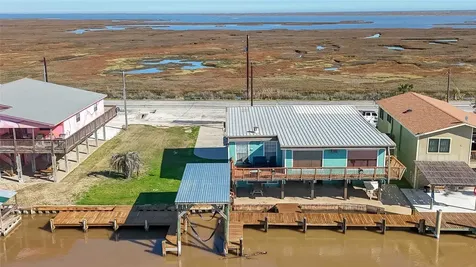 4258 Fm 2031 Beach Road Matagorda TX 77457