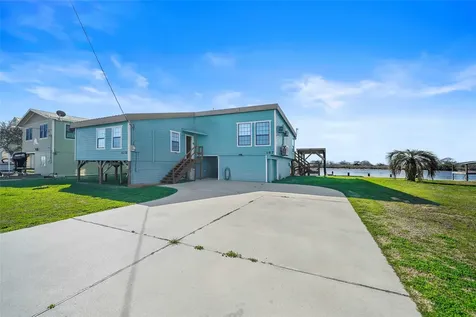 4258 Fm 2031 Beach Road Matagorda TX 77457
