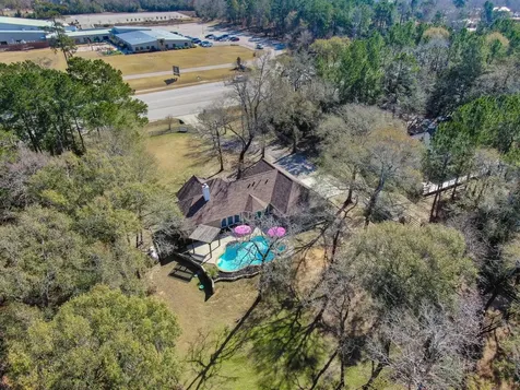 104 Fish Creek Thoroughfare Montgomery TX 77316