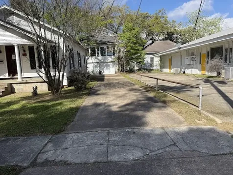 911 7th Street Orange TX 77630