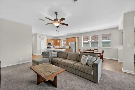 2523 Deerwood Heights Lane Manvel TX 77578