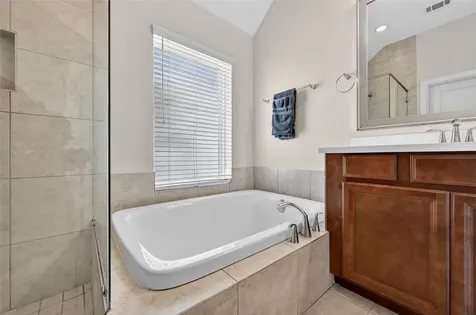 2523 Deerwood Heights Lane Manvel TX 77578