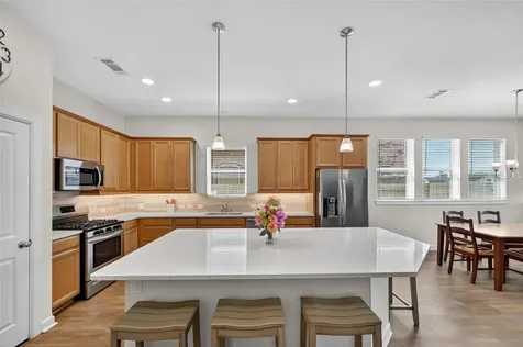 2523 Deerwood Heights Lane Manvel TX 77578