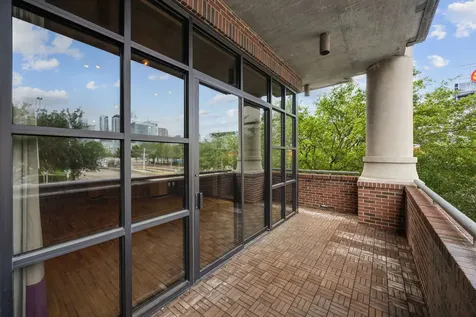 505 Bastrop Street 201 Houston TX 77003