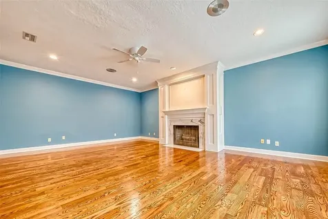 1331 Bissonnet St Street Houston TX 77005
