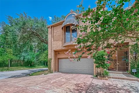 1331 Bissonnet St Street Houston TX 77005