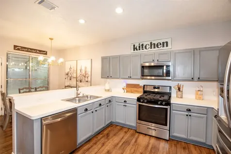 2904 Julie Ann Drive Pearland TX 77584