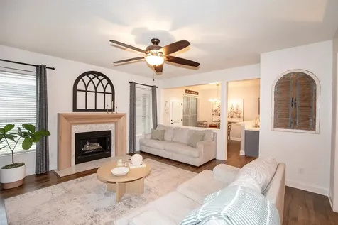 2904 Julie Ann Drive Pearland TX 77584