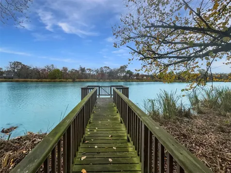 195 Flamingo Bay Drive Missouri City TX 77459